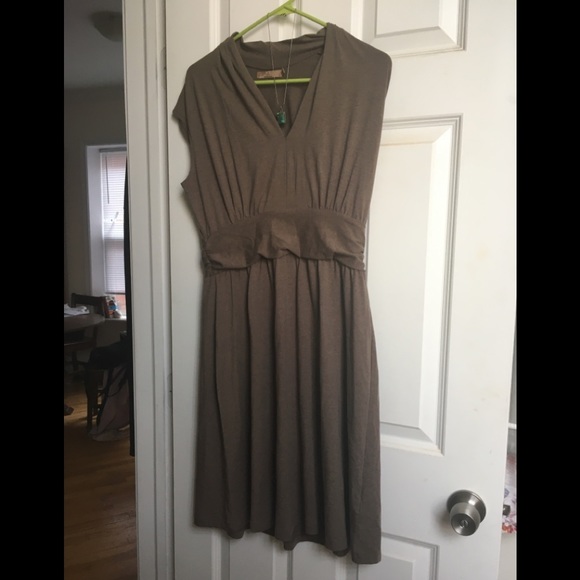 Meet your Posher, Aria. - Picture 2 of 11